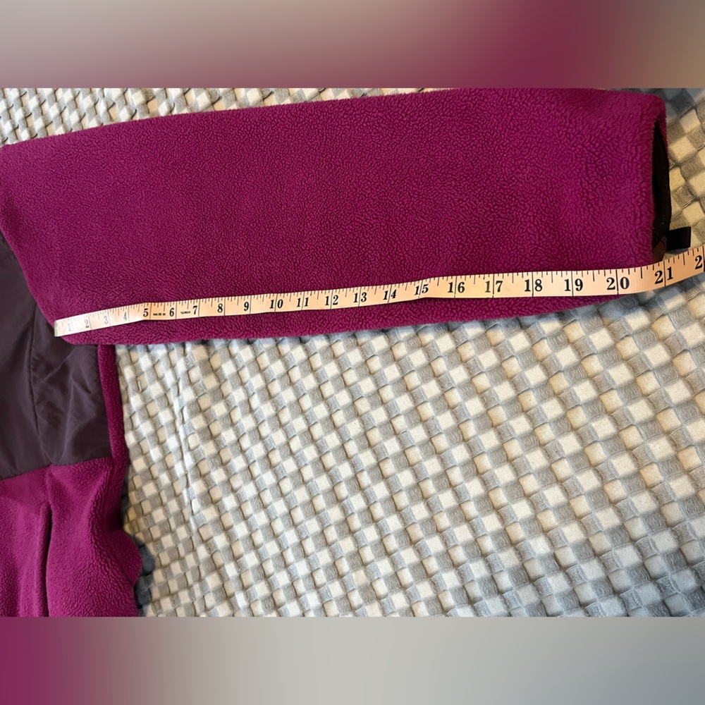 The North Face Women's Jacket in Purple L - GUC - Picture 3 of 7
